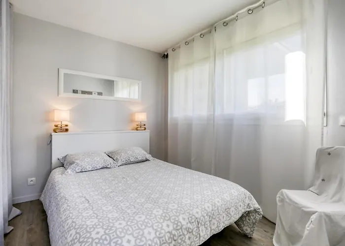 Port Arcachon-1 By Interhome *